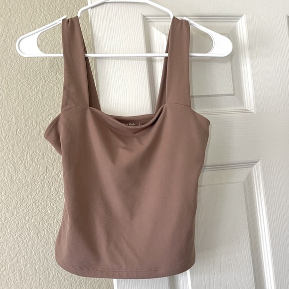 Abercrombie & Fitch Tops - Abercrombie cropped tank